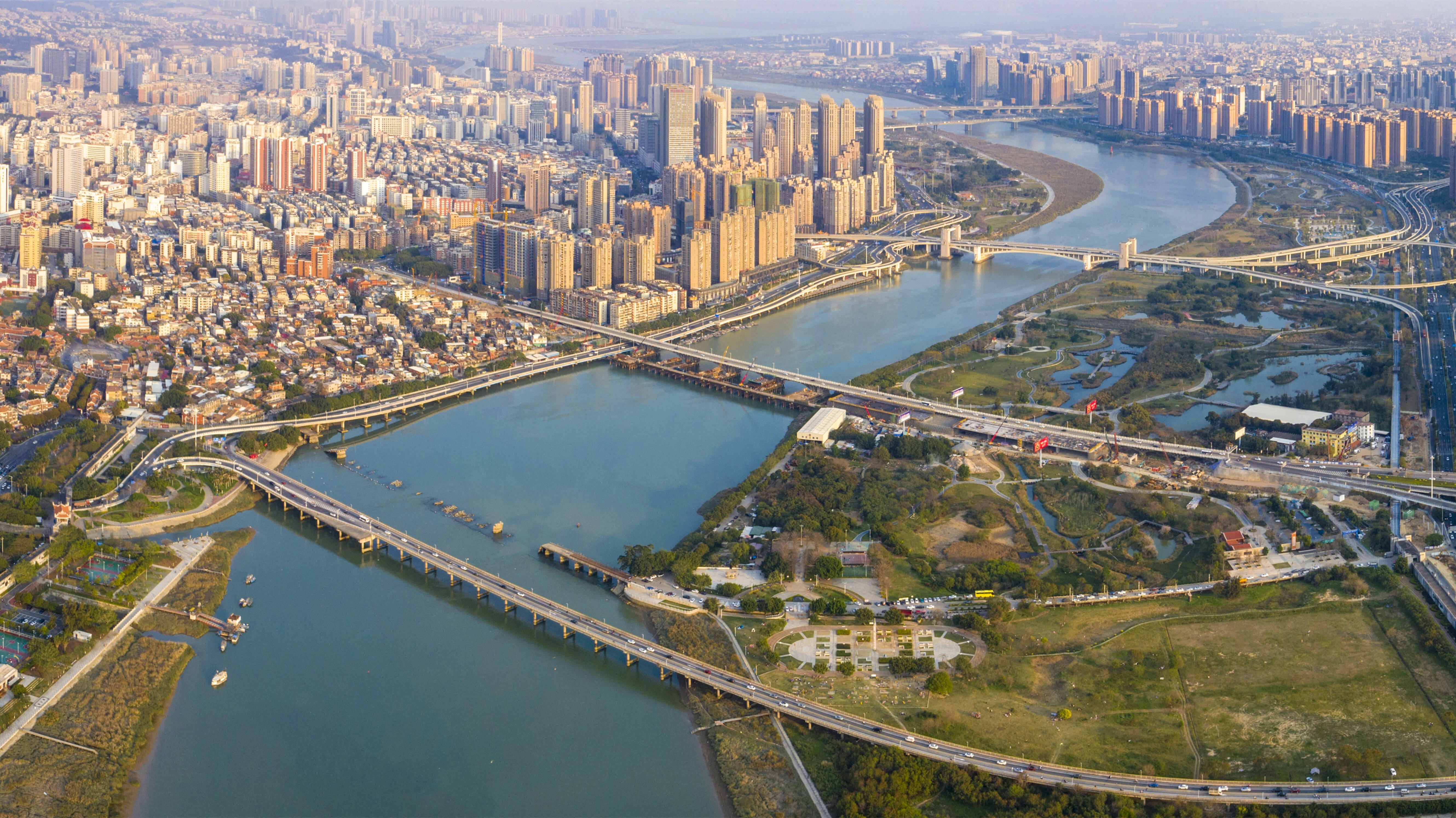 泉州晋江：做中国经济版图的“新奇兵”
