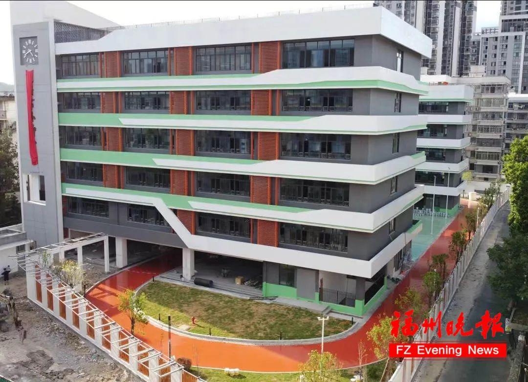 福州市小柳小学新校区总投资1.73亿元,建筑面积约1.4万㎡.