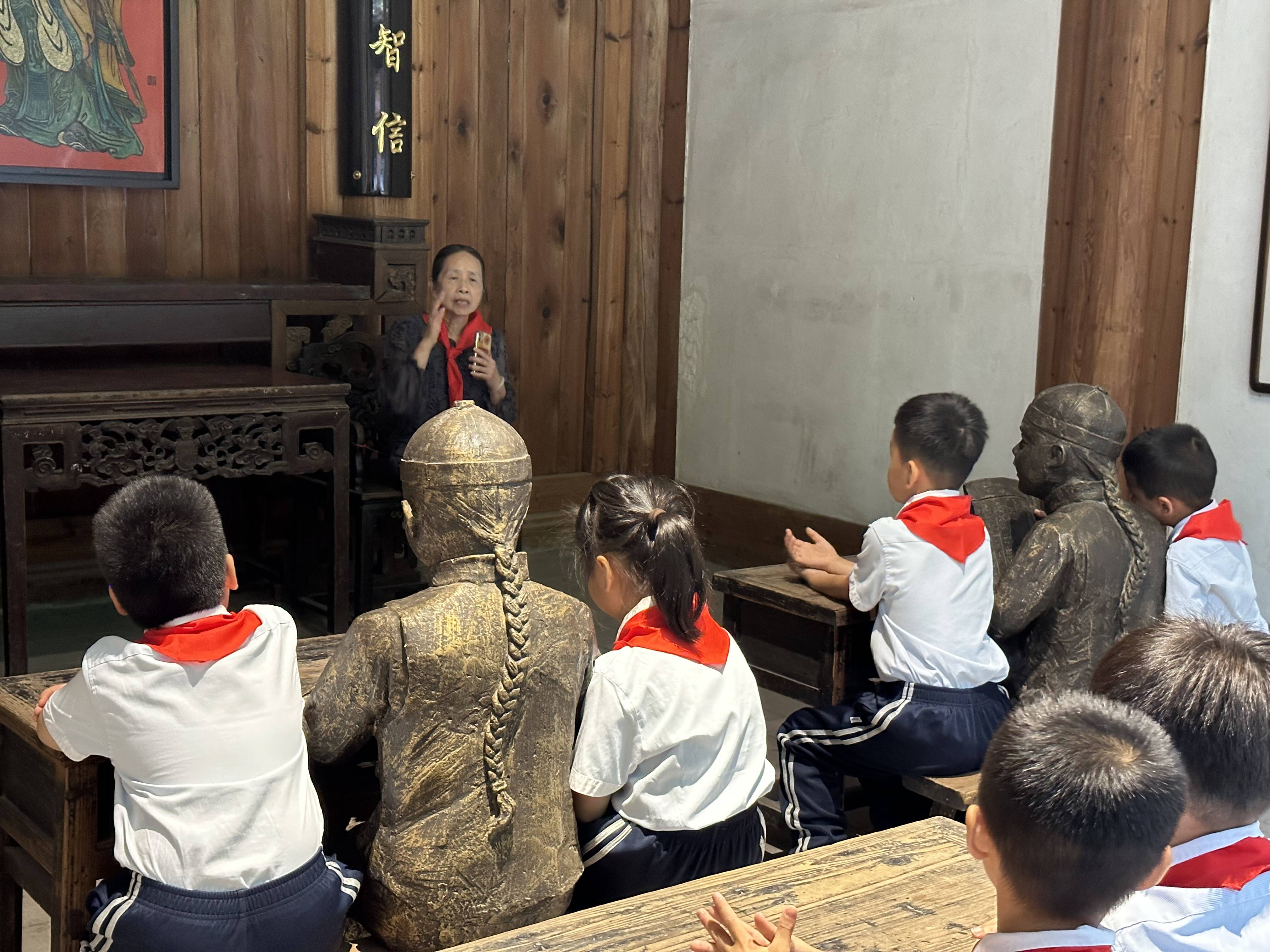 福州金辉淮安实验小学图片